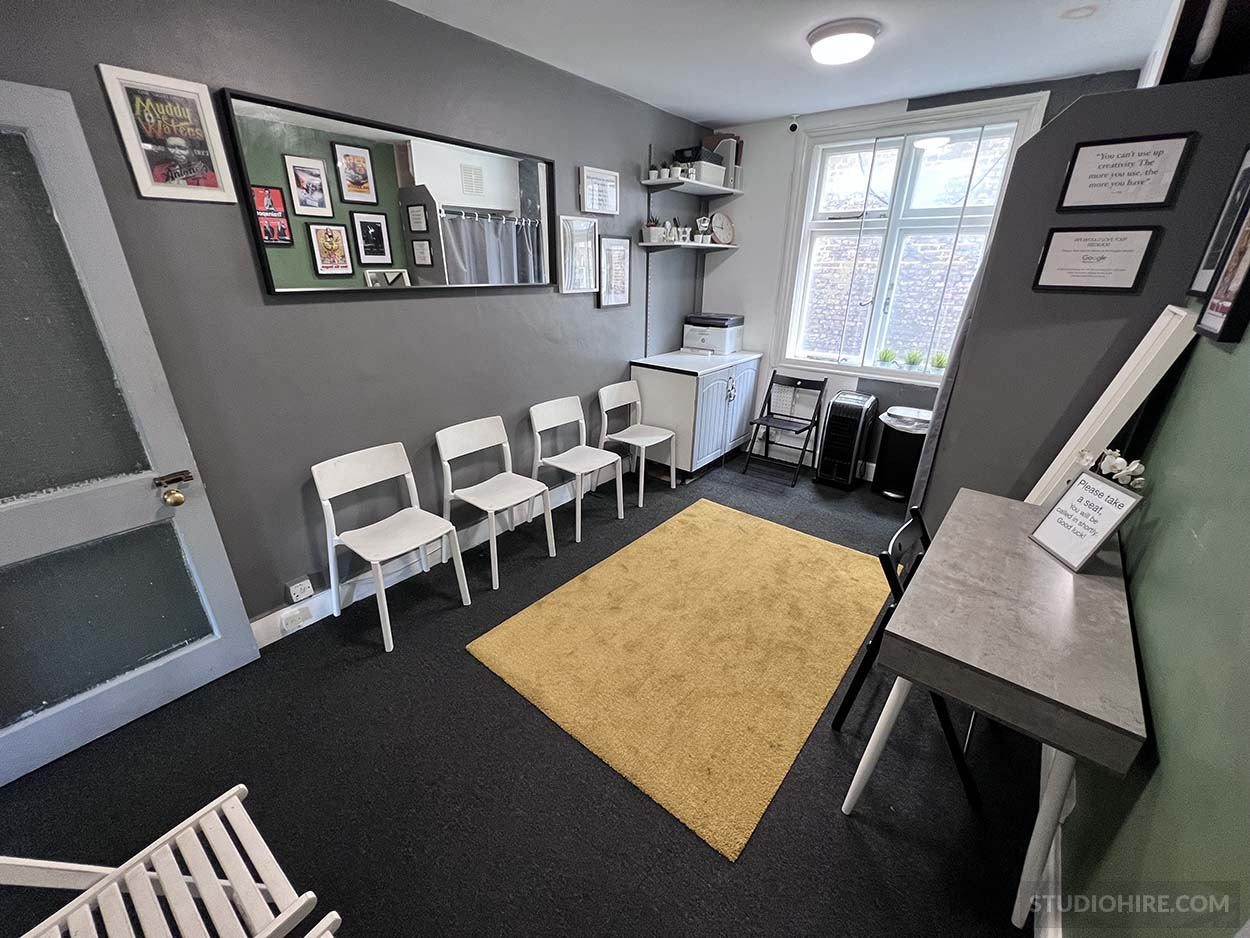 studio images