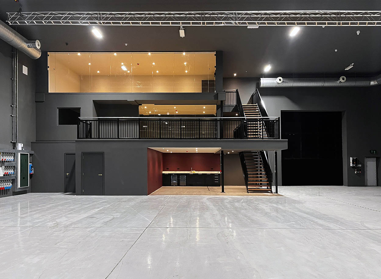 studio images