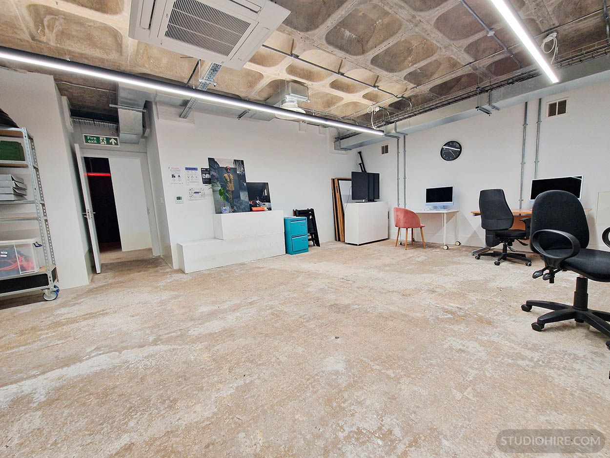 studio images