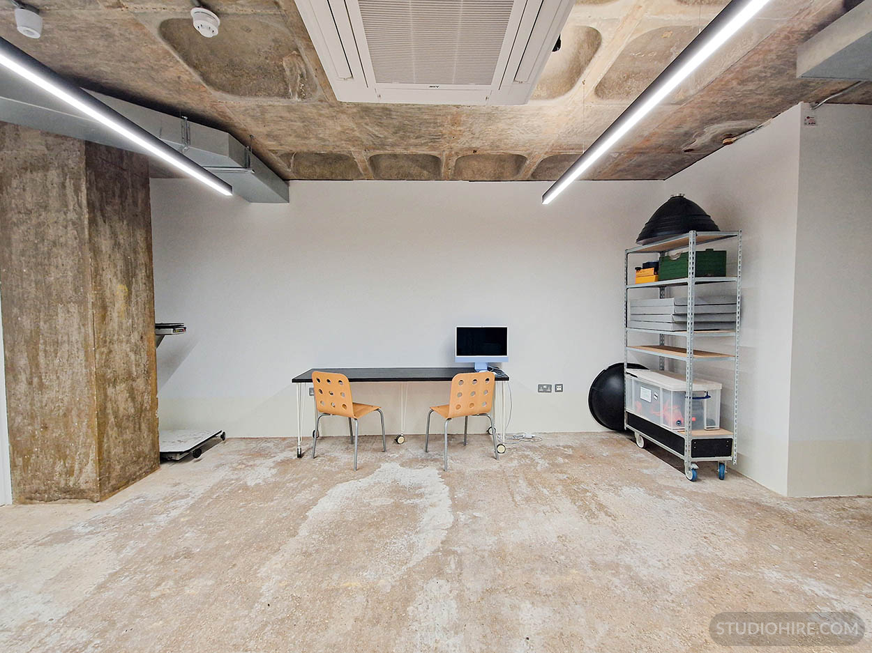 studio images